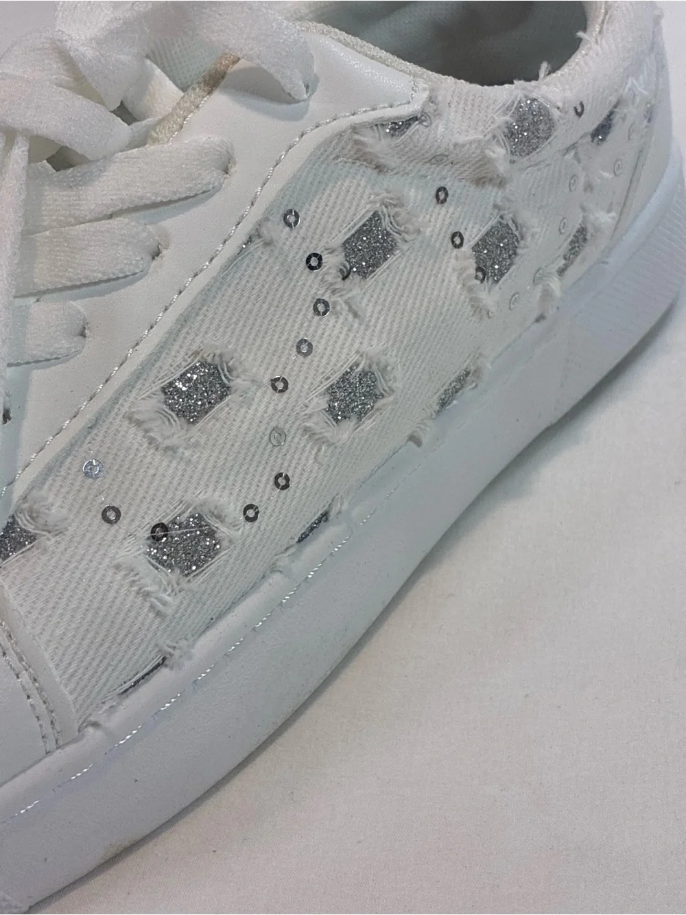 White Women's Studded Low-Top Sneakers - Picture 5 of 9